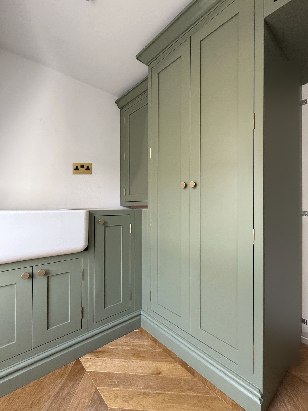A Walk in the Park, the green laundry room
