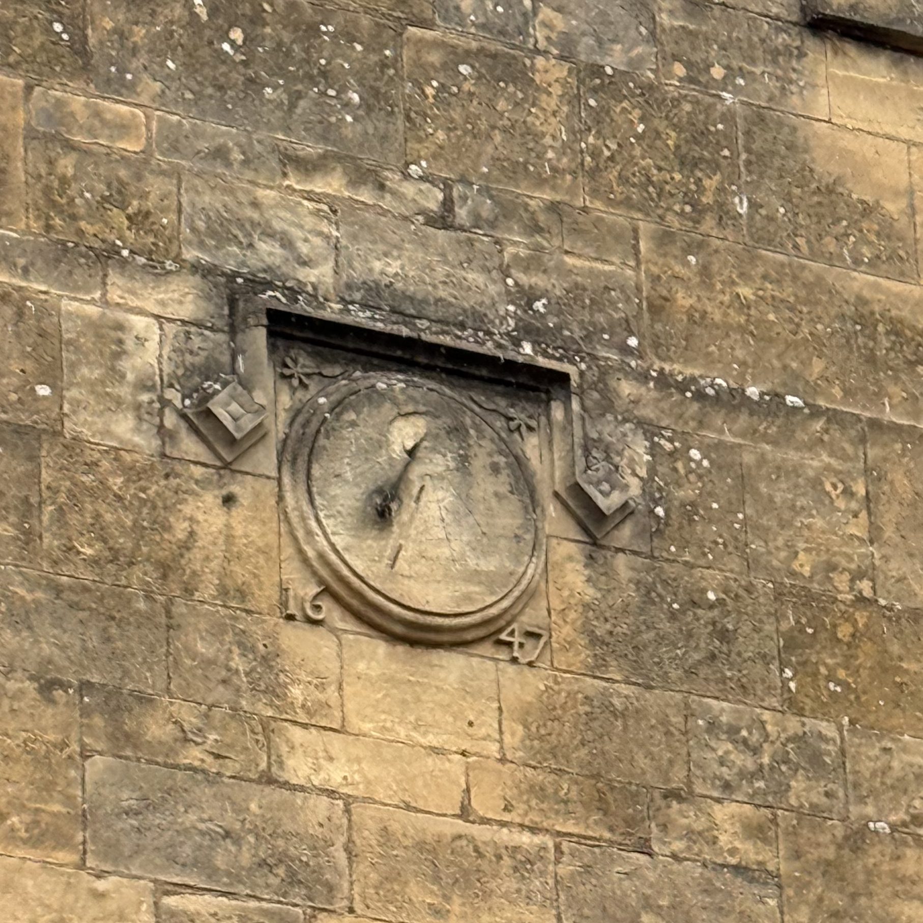 Sundial, the sundial on the front of the house, dated 1647
