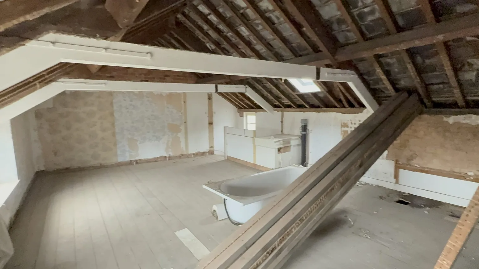Sundial, as found: the roof space